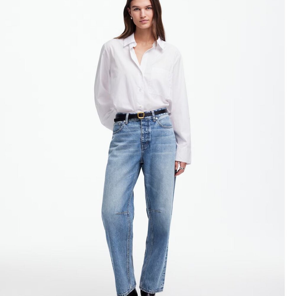 Madewell The Darted Barrel-Leg Jean in Dobbins Wash